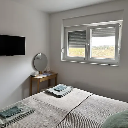 Seaside Apartman *