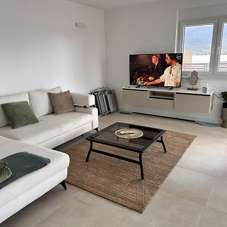Seaside Apartman *