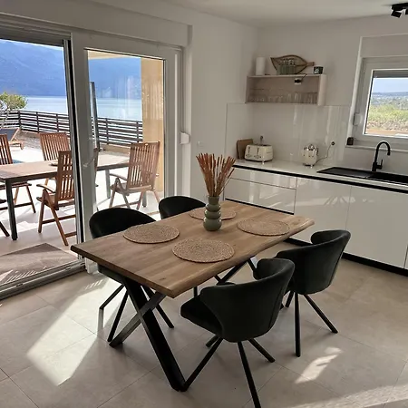 Seaside Vinjerac